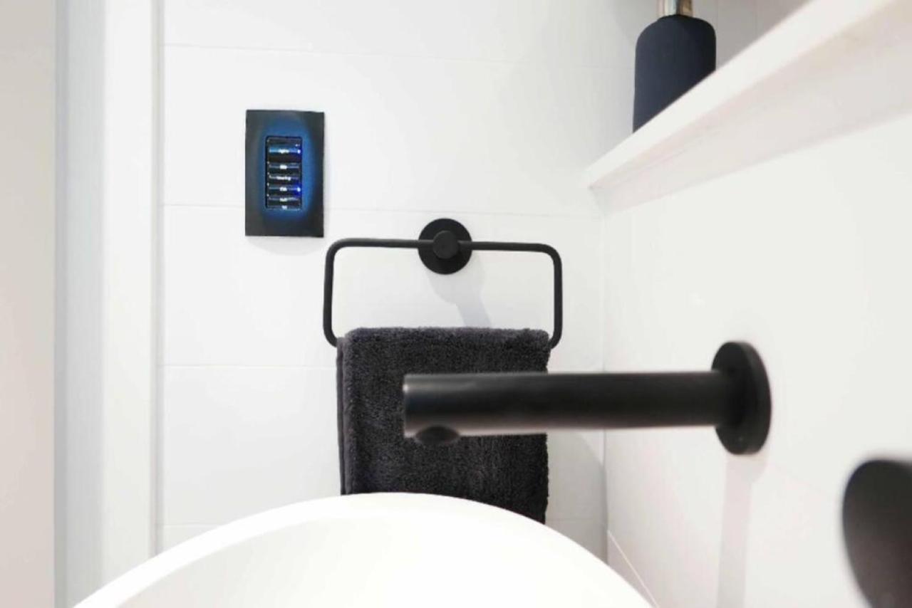 Modern 1Br Abode With Courtyard Steps To The Beach 시드니 외부 사진
